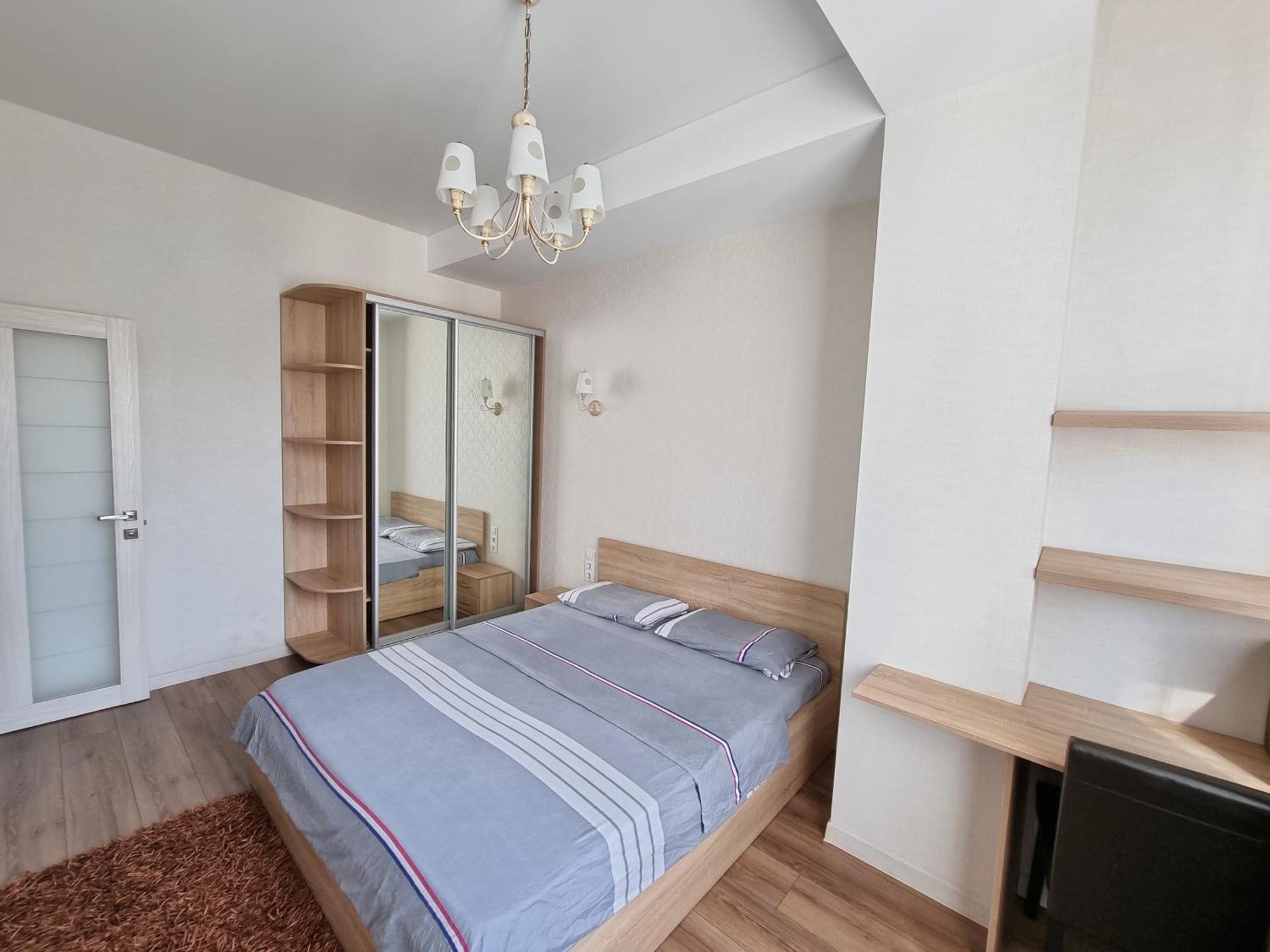 Extra Grand Lev Tolstoi Two Bedrooms Chisinau Exterior foto